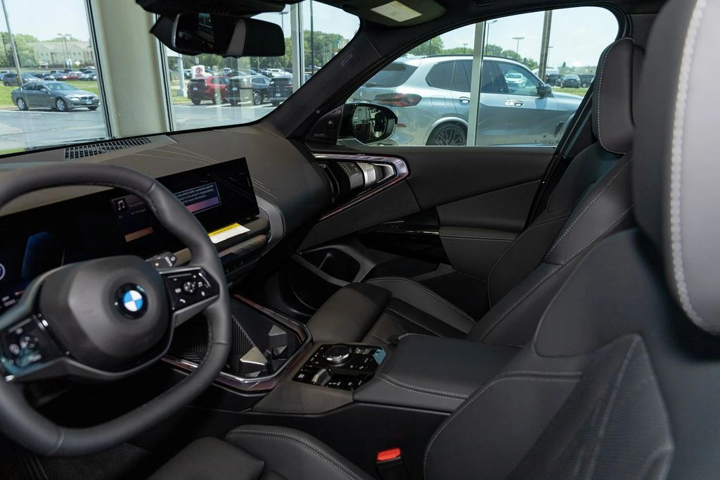 2026 BMW X3 30 - Photo 8