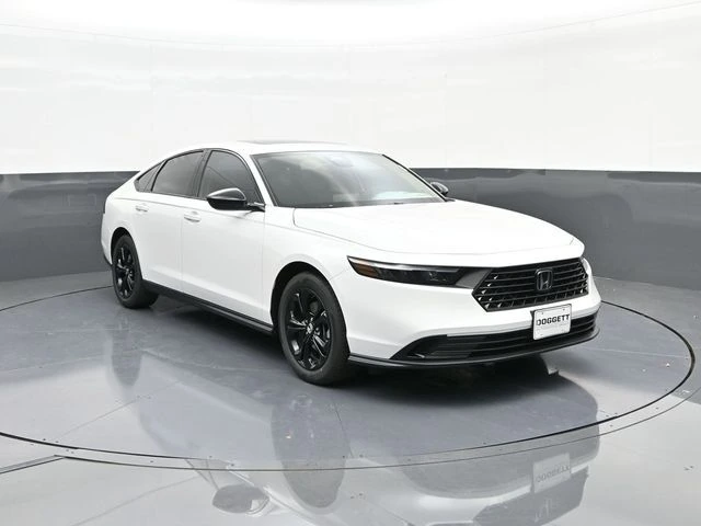 2025 Honda Accord SE - Photo 19