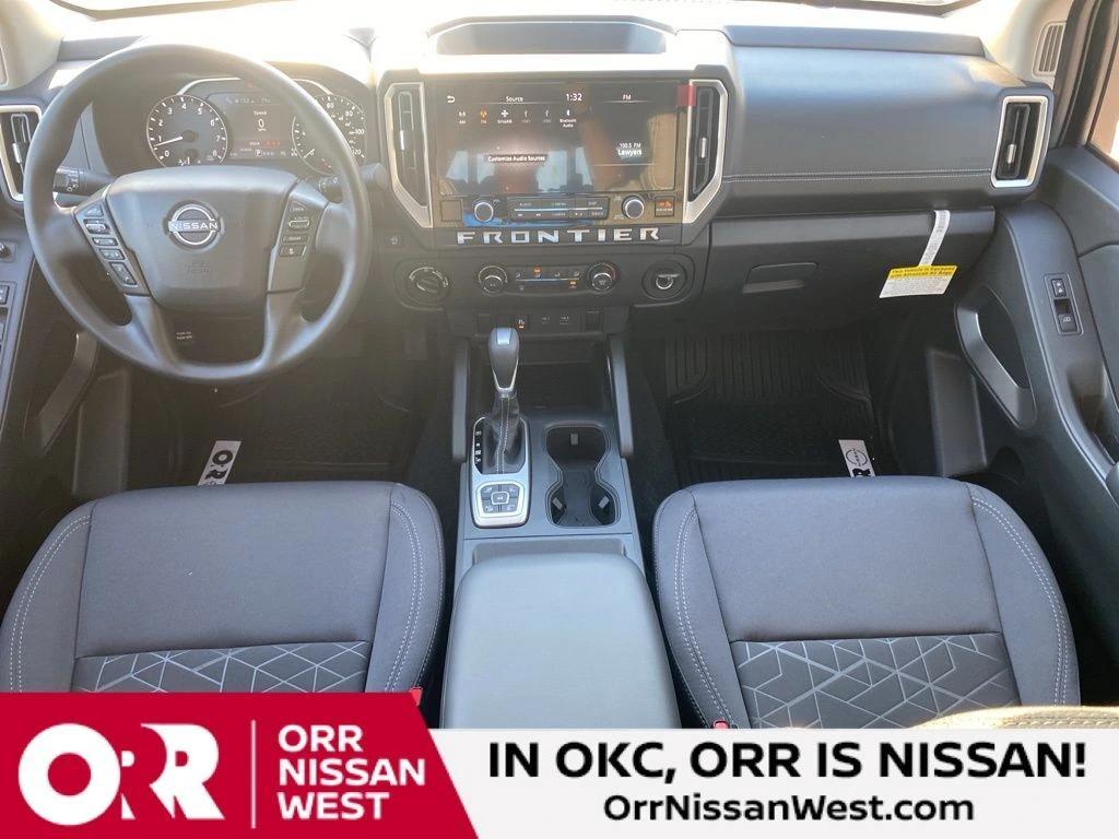 2026 Nissan Frontier SV - Photo 18