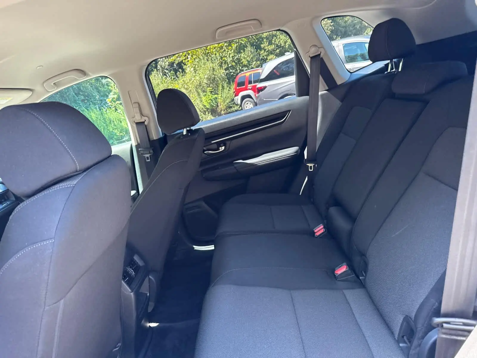 2024 Honda CR-V LX photo 27