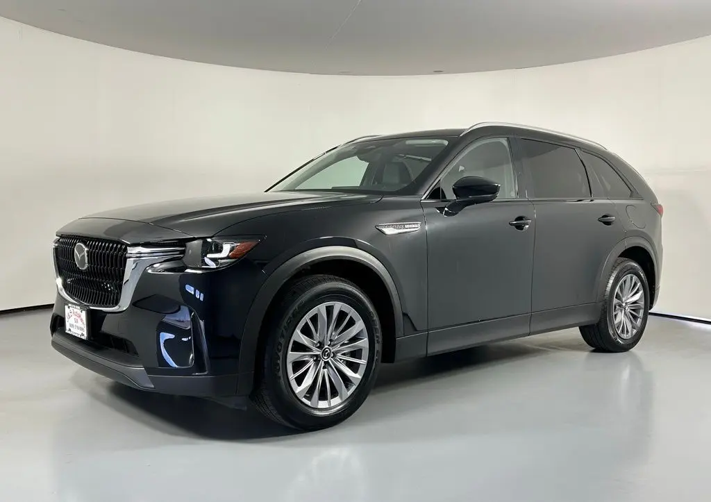 2024 Mazda CX-90 Preferred photo 3