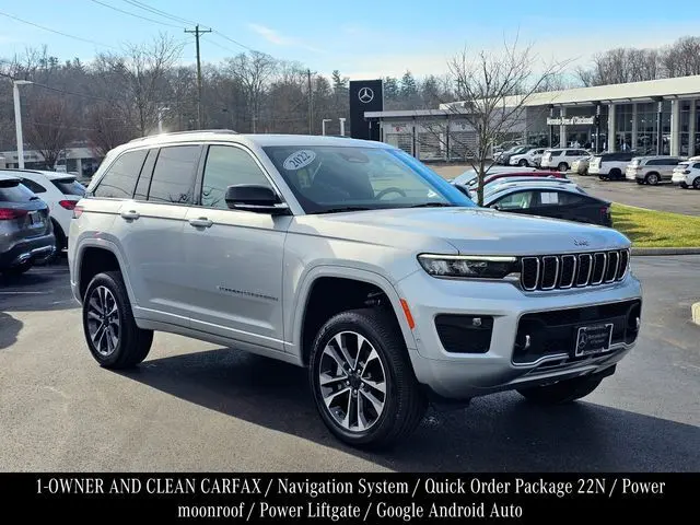 2022 Jeep Grand Cherokee Overland's photo