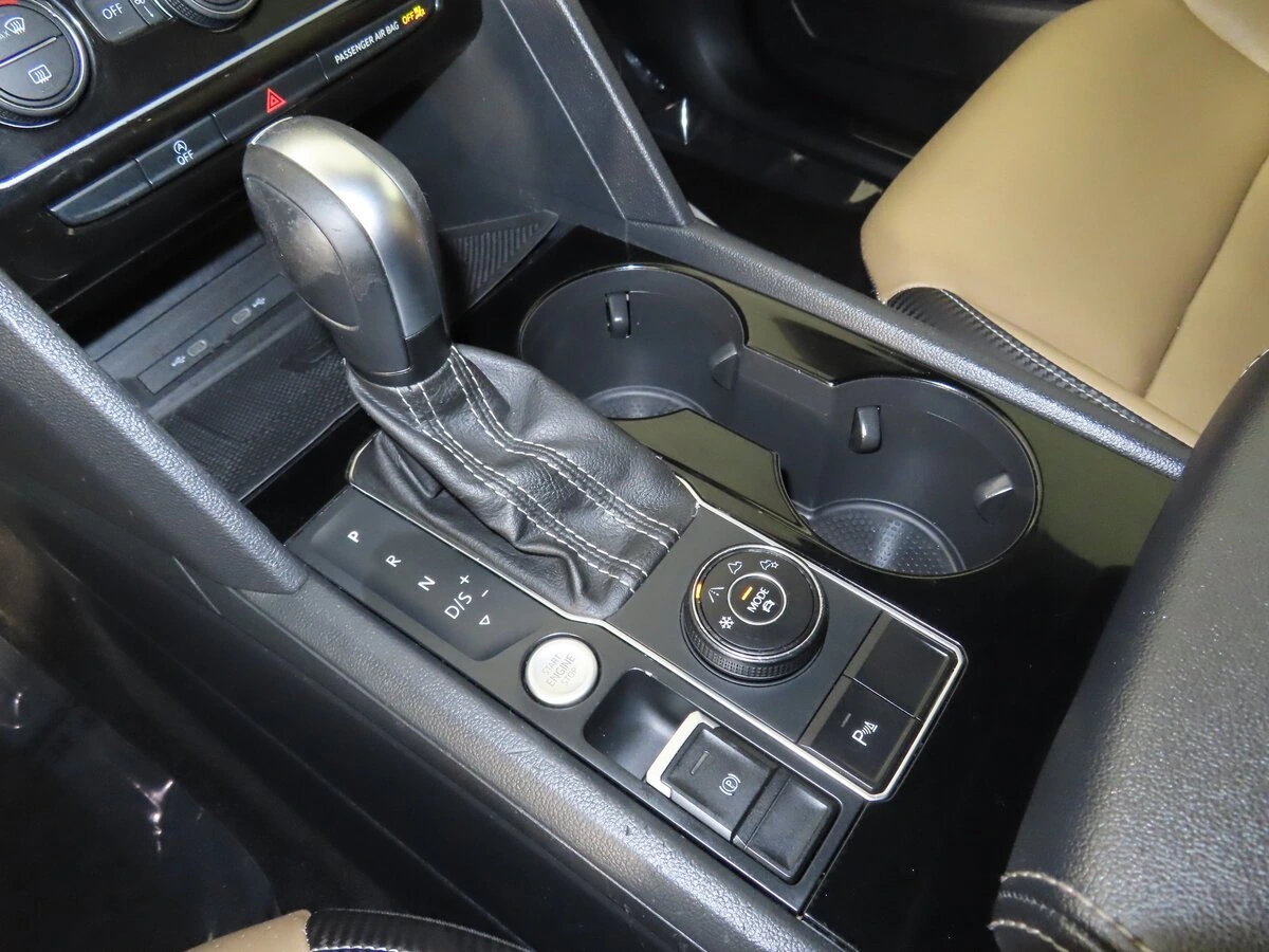 2023 Volkswagen Atlas Cross Sport SE w/Tech - Photo 26