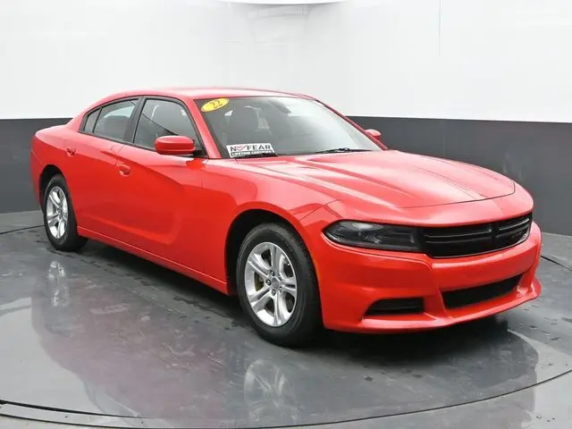 Used 2022 Dodge Charger SXT with VIN 2C3CDXBG4NH201282 for sale in Delavan, WI