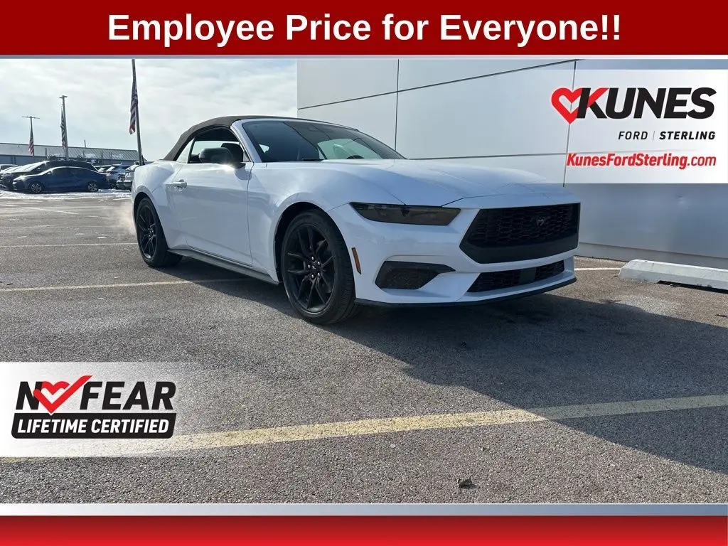 2026 Ford Mustang EcoBoost's photo