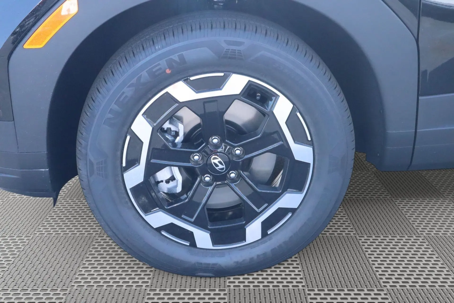 2026 Hyundai Santa Fe SEL photo 3