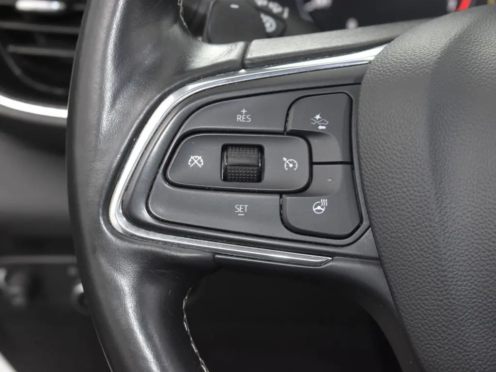 2023 Buick Envision Preferred photo 15