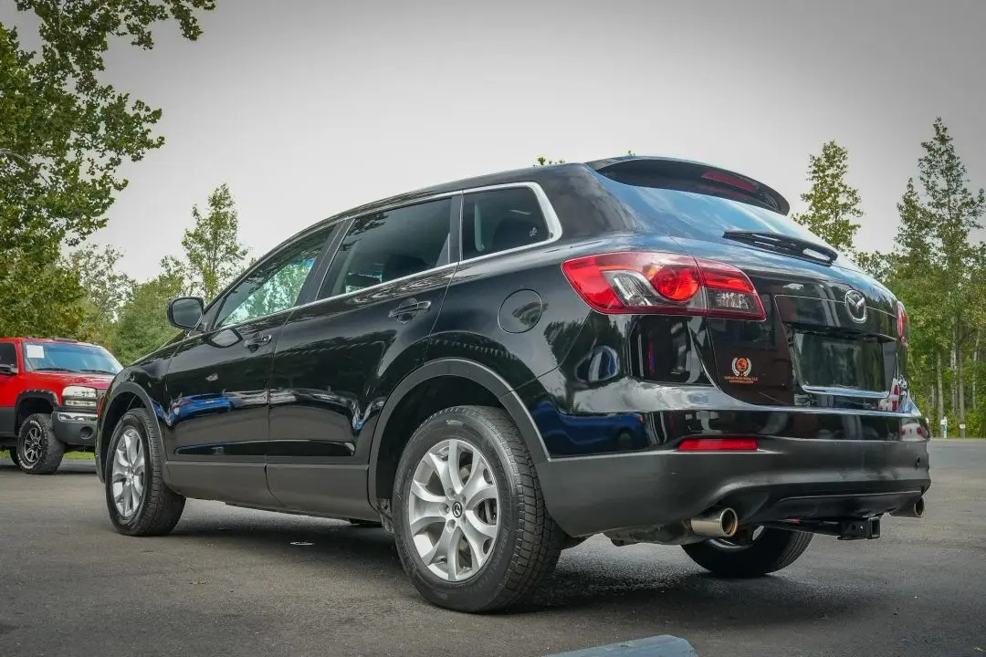 2013 Mazda CX-9 Sport photo 10