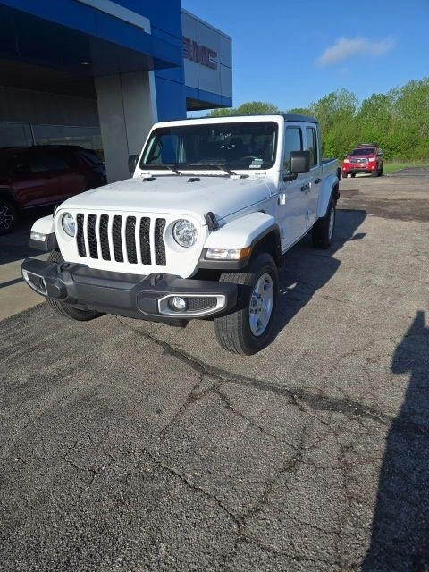 2023 Jeep Gladiator