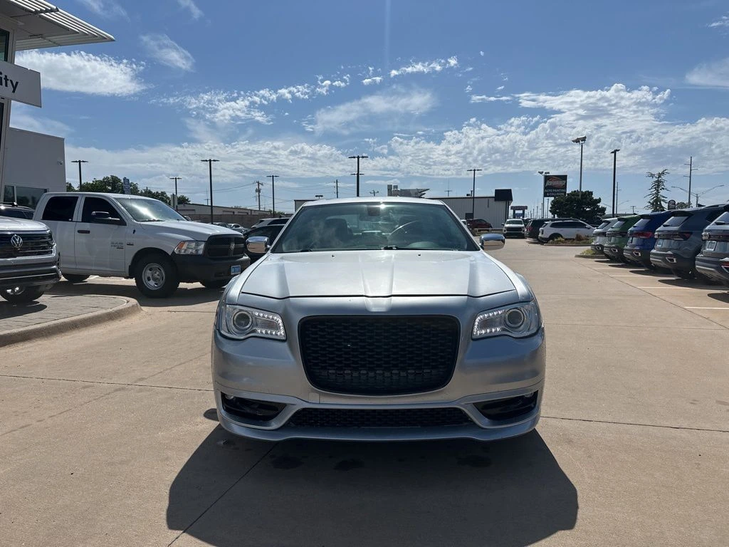 2020 Chrysler 300 Limited AWD's photo