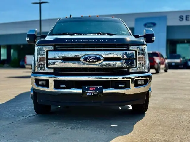 2019 Ford F-350 photo 3