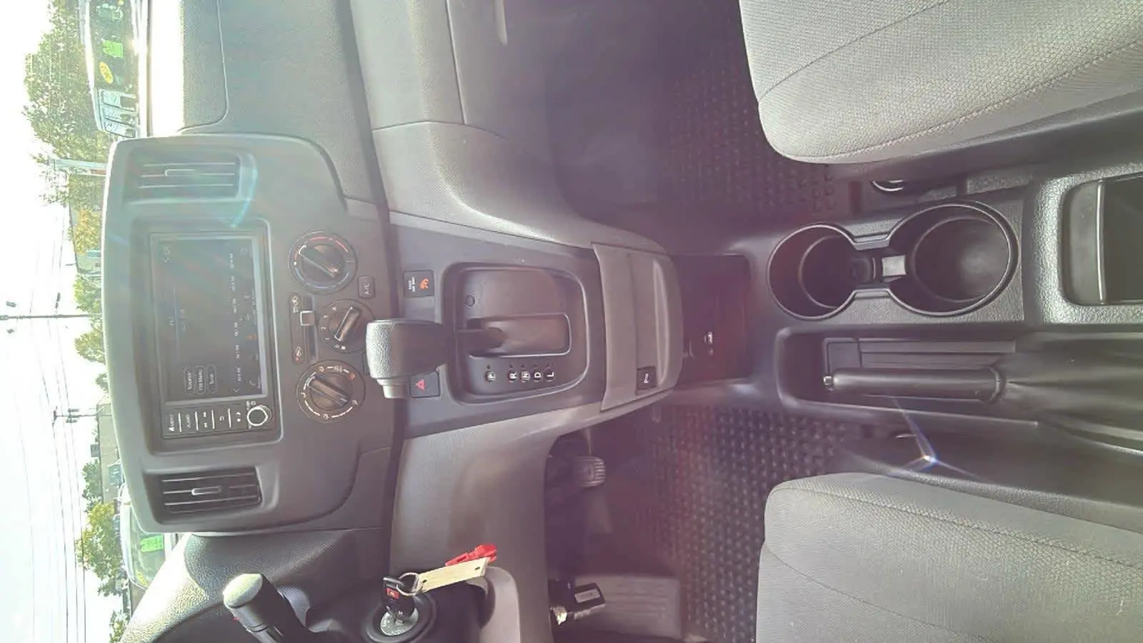 2020 Nissan NV200 SV photo 15