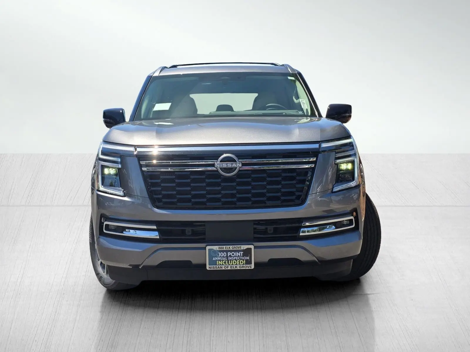 2025 Nissan Armada Platinum Reserve photo 2