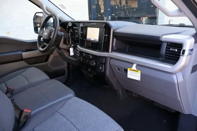 2026 Ford F-350 photo 35