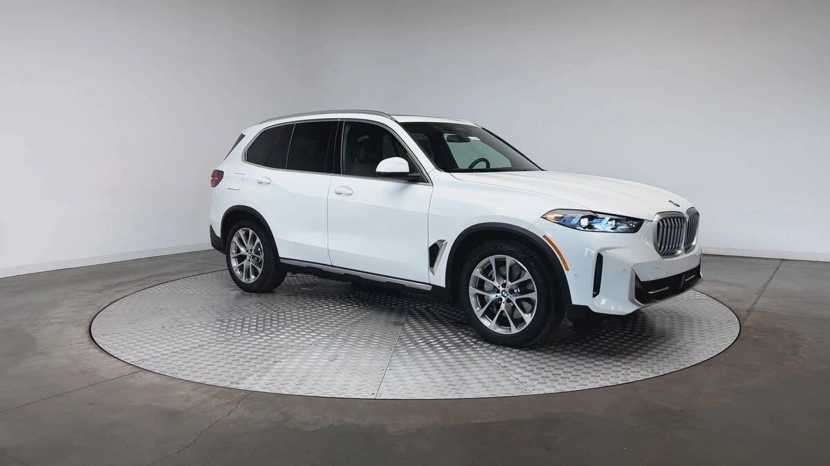 Used 2026 BMW X5 50e with VIN 5UX43EU07T9260300 for sale in Highlands Ranch, CO