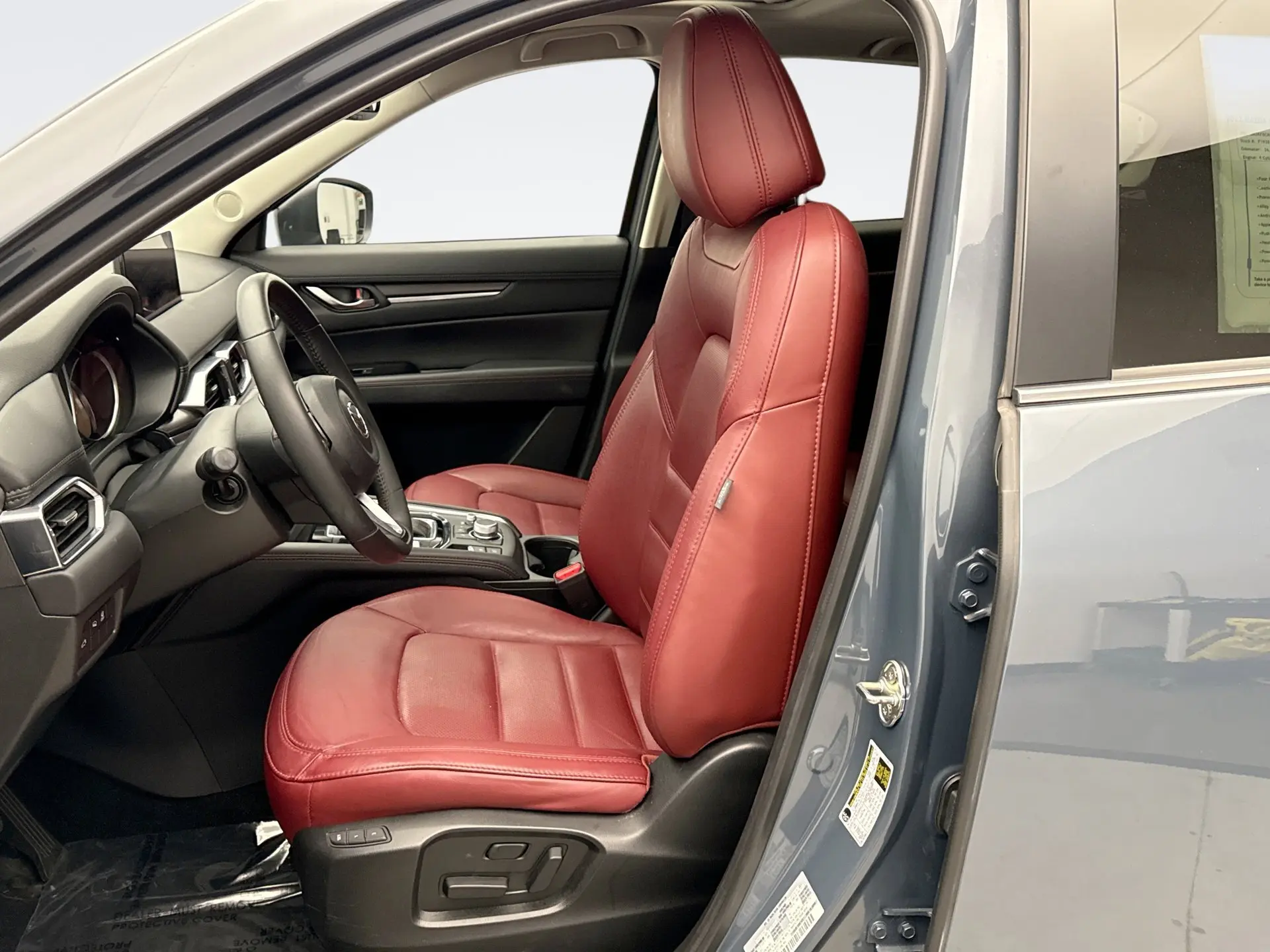 2022 Mazda CX-5 Preferred photo 9