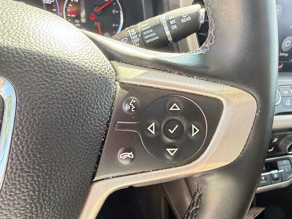2023 GMC Acadia Denali - Photo 16