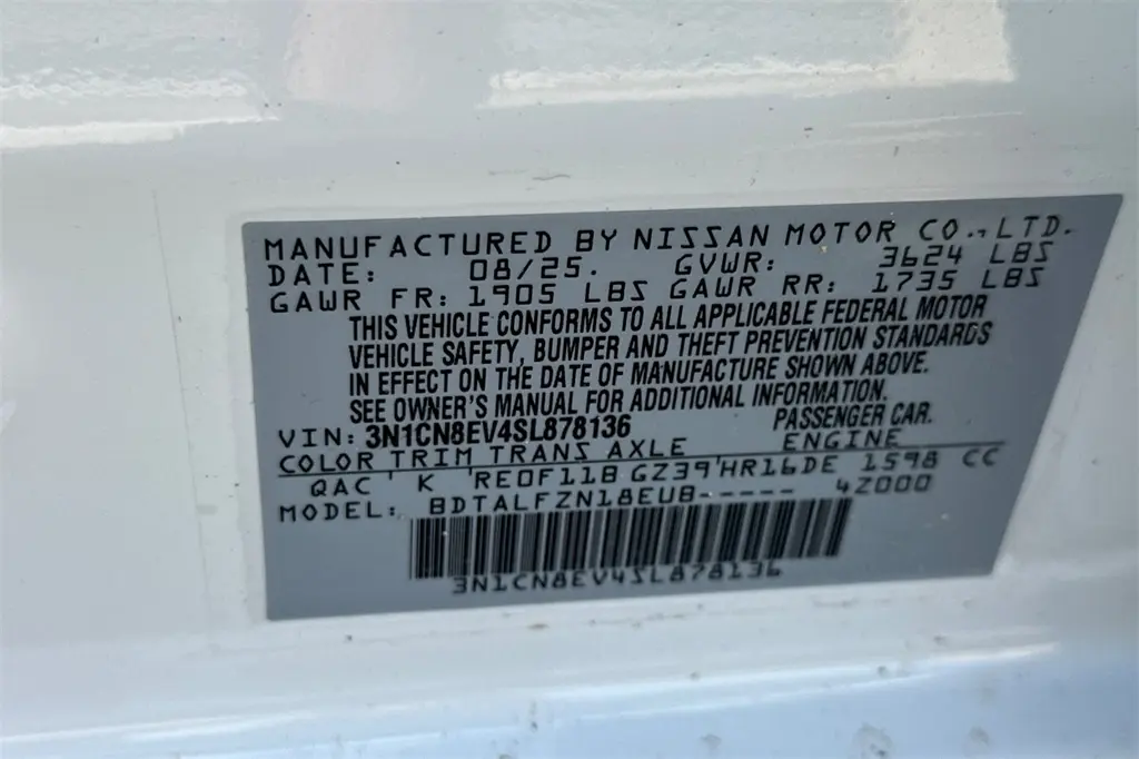 2025 Nissan Versa 1.6 SV photo 28