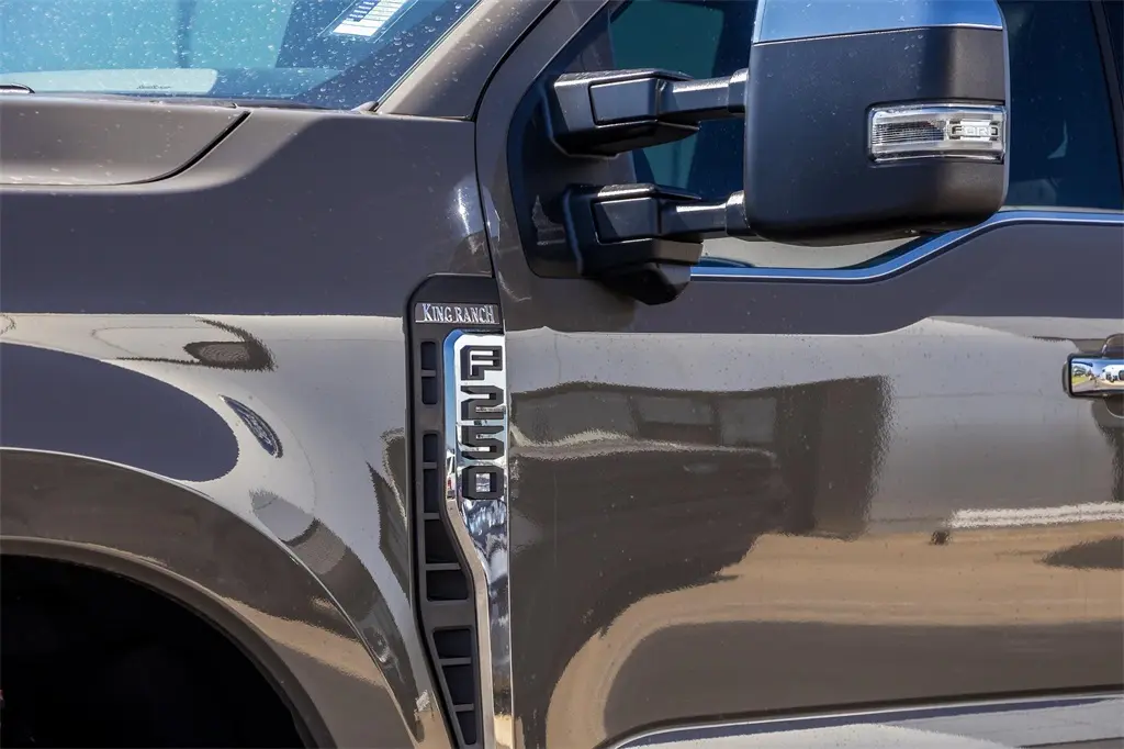 2026 Ford F-250 photo 4