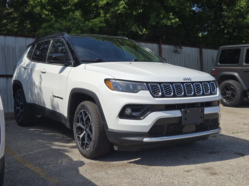 2025 Jeep Compass Limited 4X4's photo