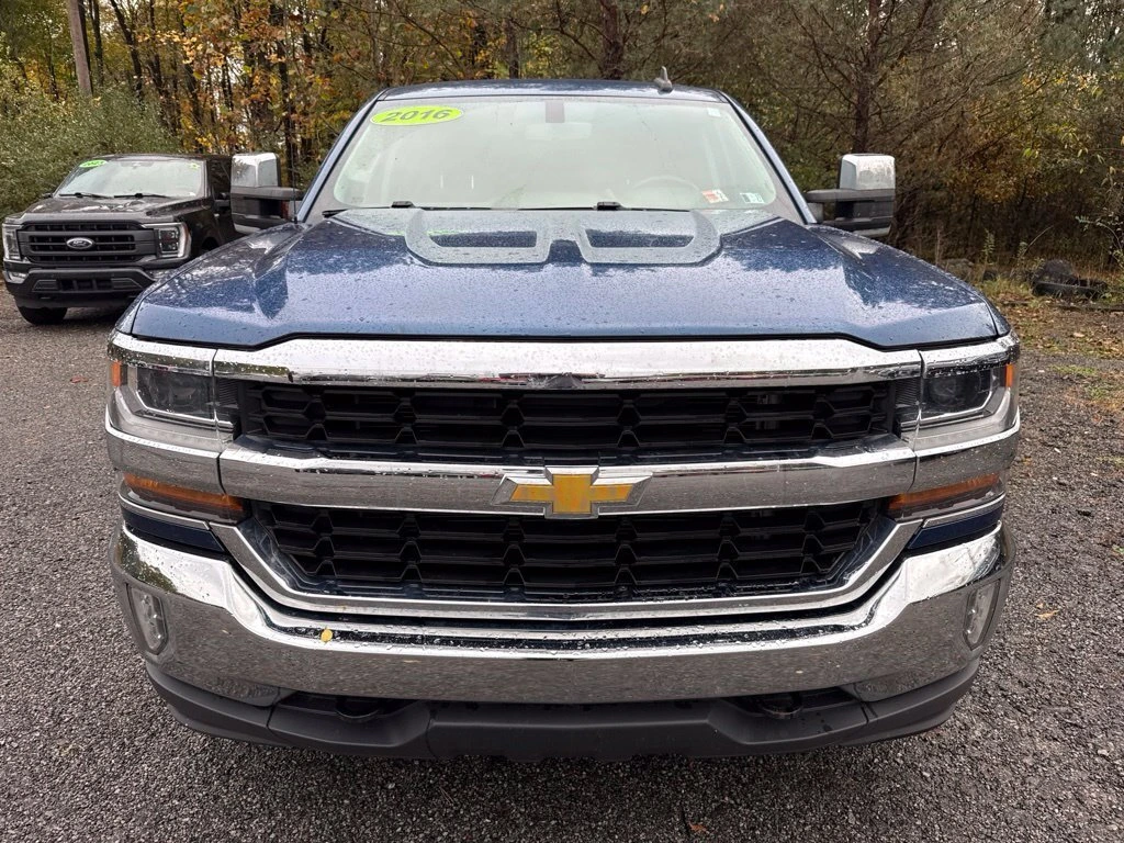 Used 2016 Chevrolet Silverado 1500 LT with VIN 1GCVKREC0GZ217111 for sale in Homer City, PA
