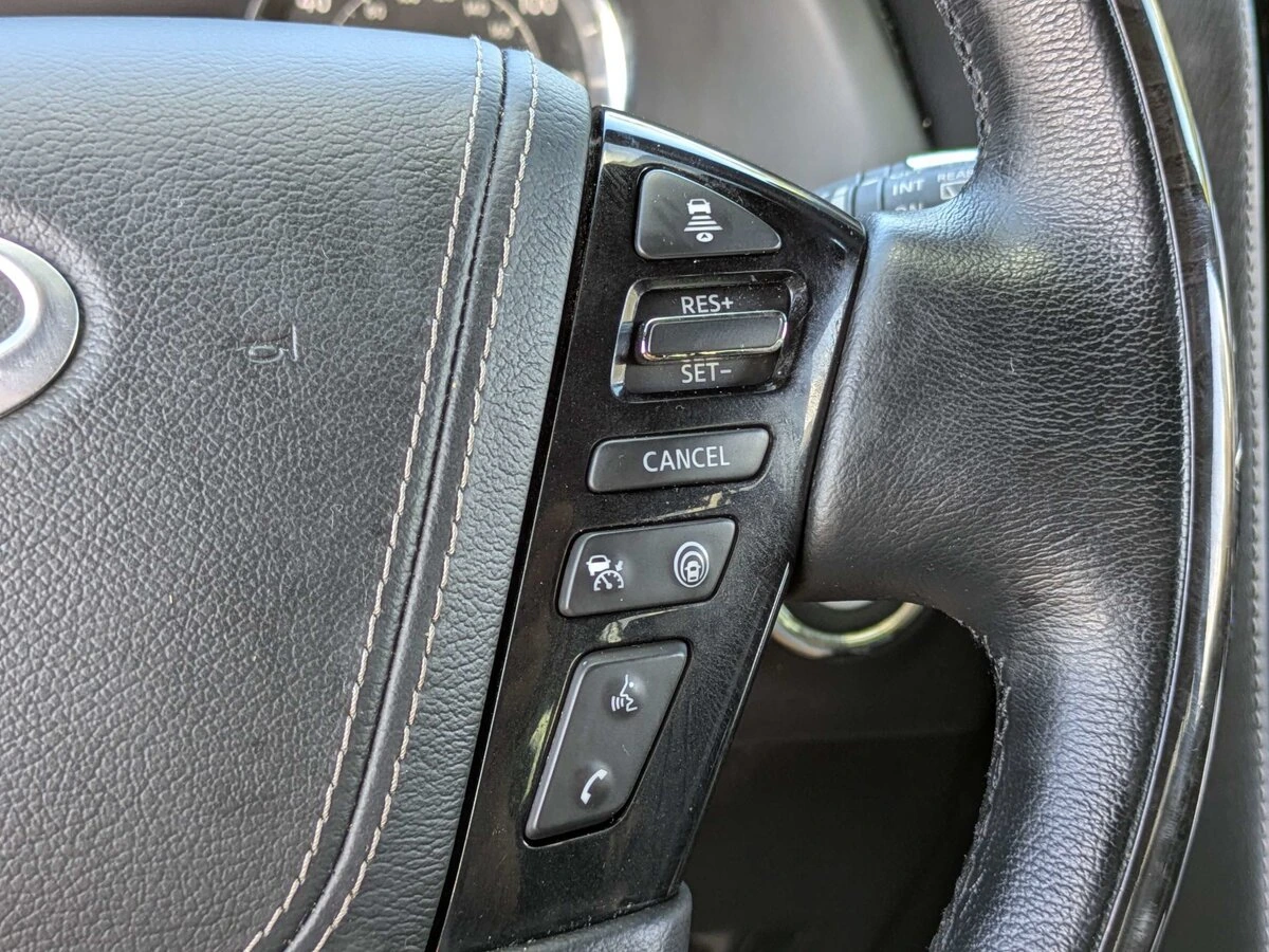2022 INFINITI QX80 Sensory - Photo 30
