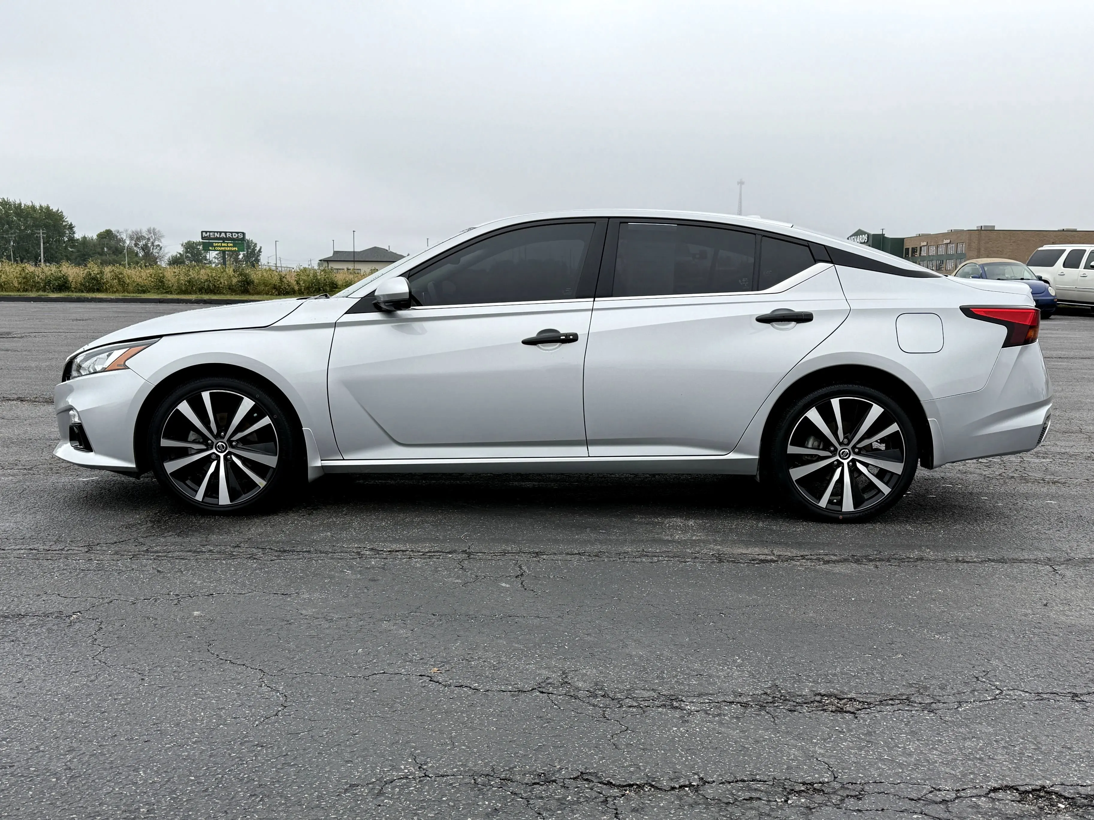 2022 Nissan Altima 2.5 Platinum photo 6
