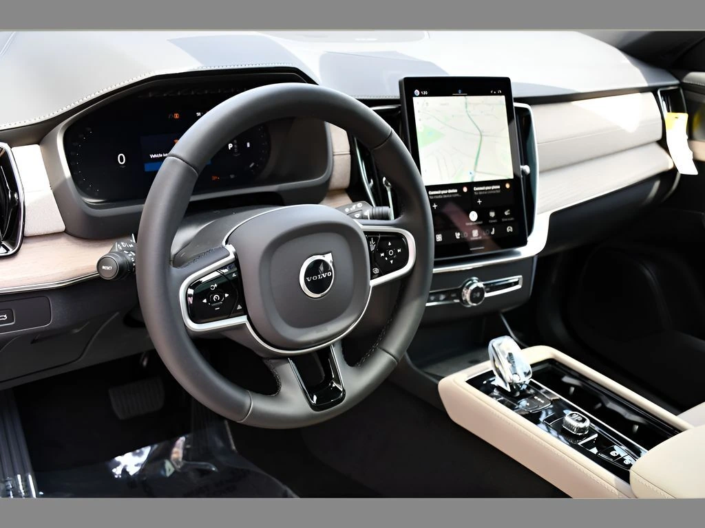2026 Volvo XC90 Plus - Photo 12