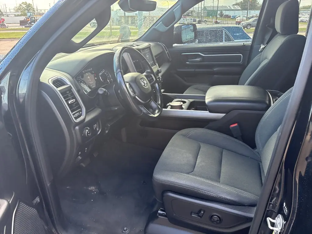 2021 Ram 1500 Big Horn Lone Star photo 3