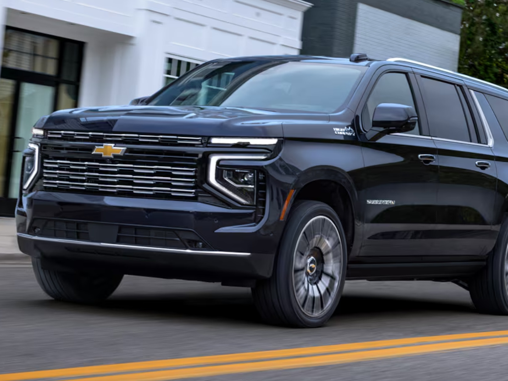 2025 Chevy Suburban vs 2025 Ford Expedition