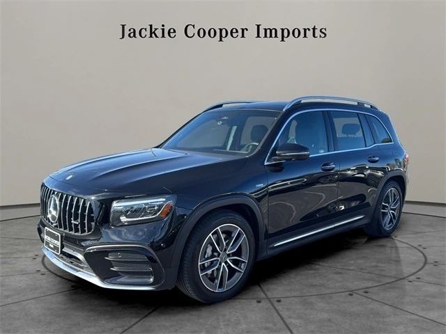 2025 Mercedes-Benz GLB GLB35 AMG's photo
