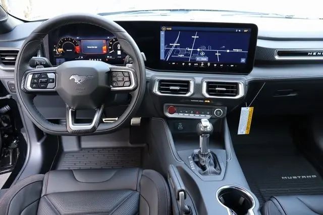 2025 Ford Mustang GT Premium photo 6