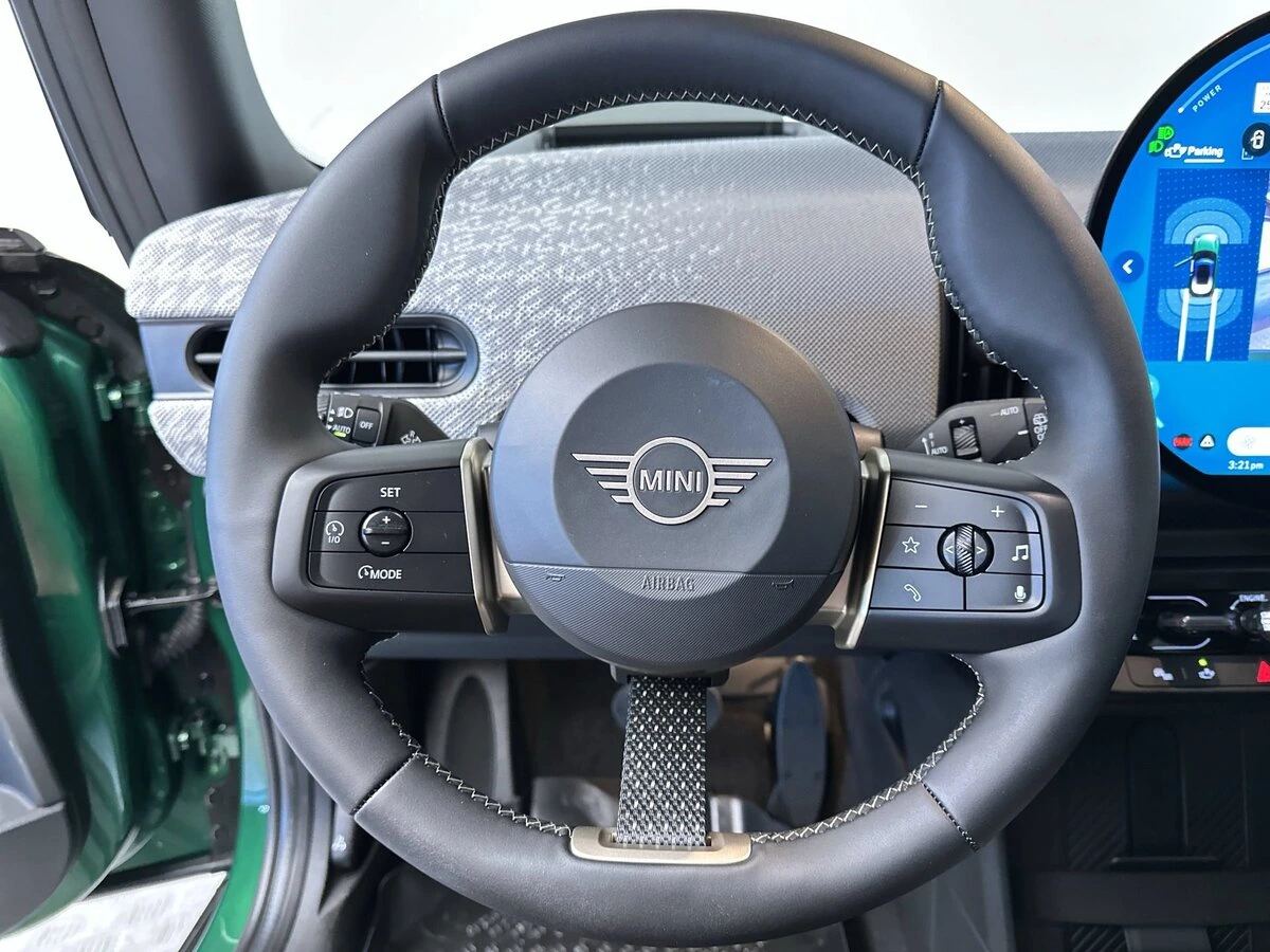 2026 MINI Hardtop 2 Door - Photo 16