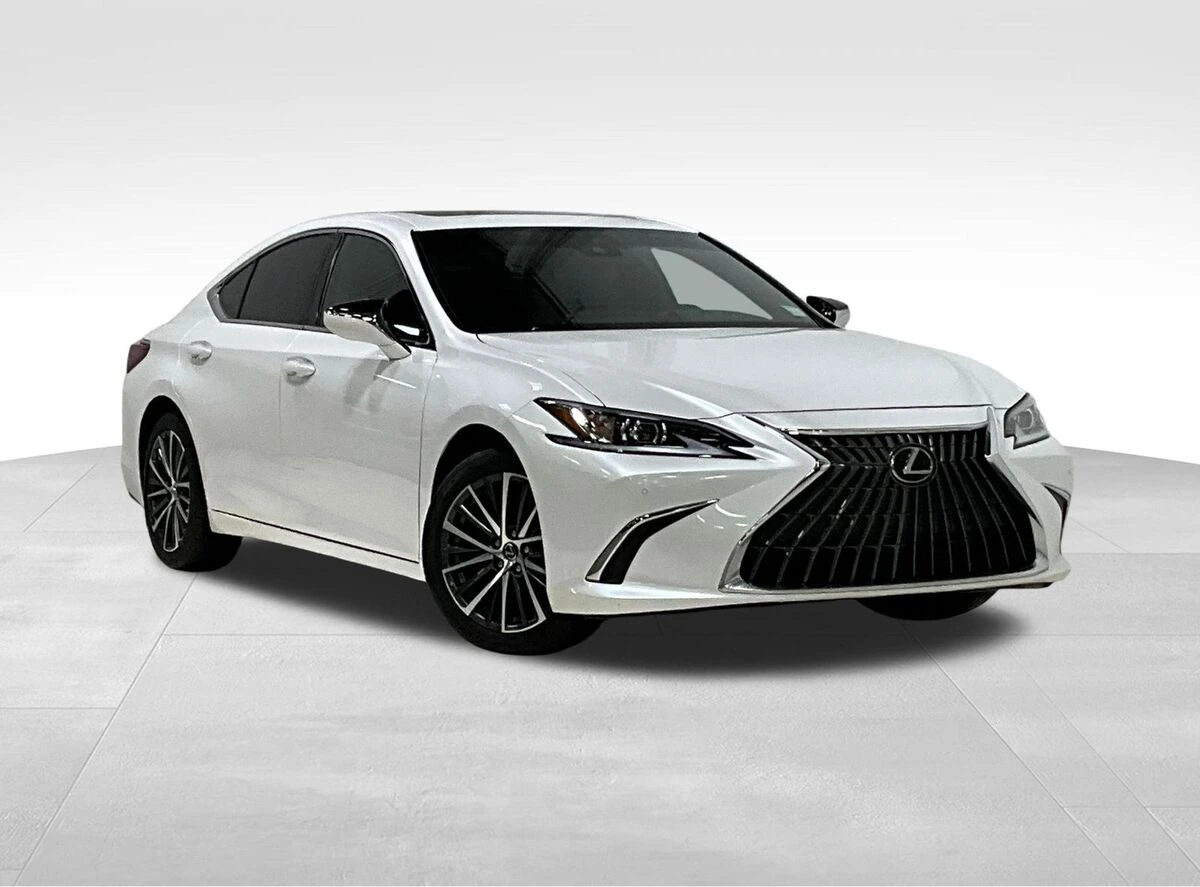 2025 Lexus ES 350 350's photo
