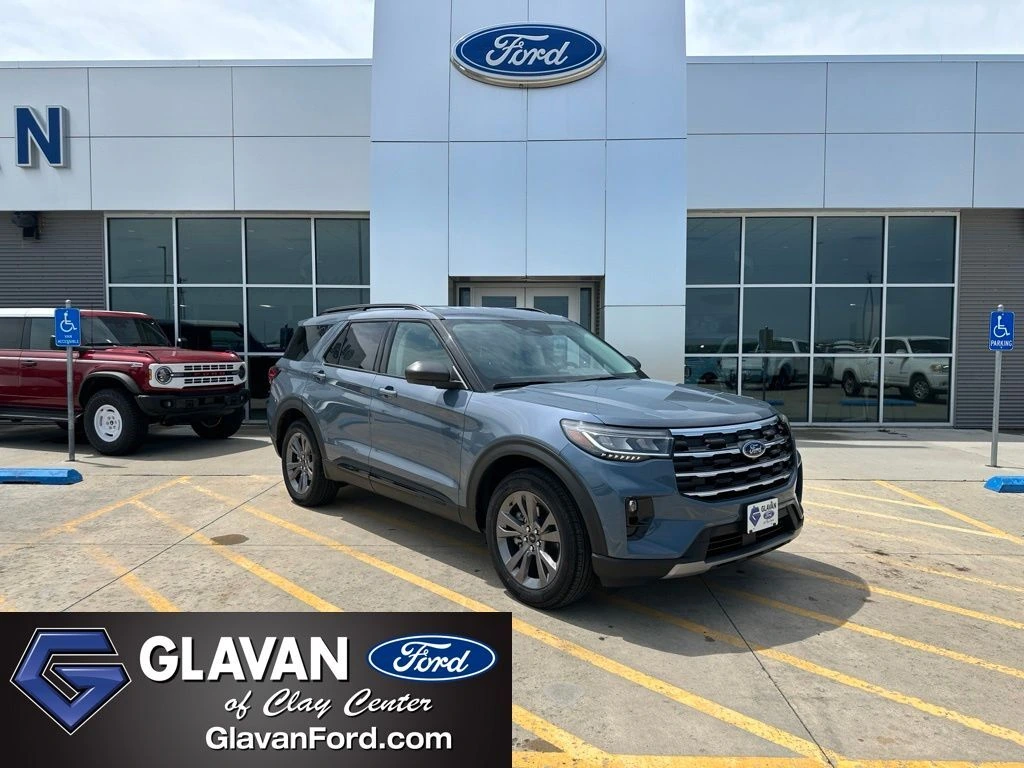 2026 Ford Explorer Active 4WD's photo