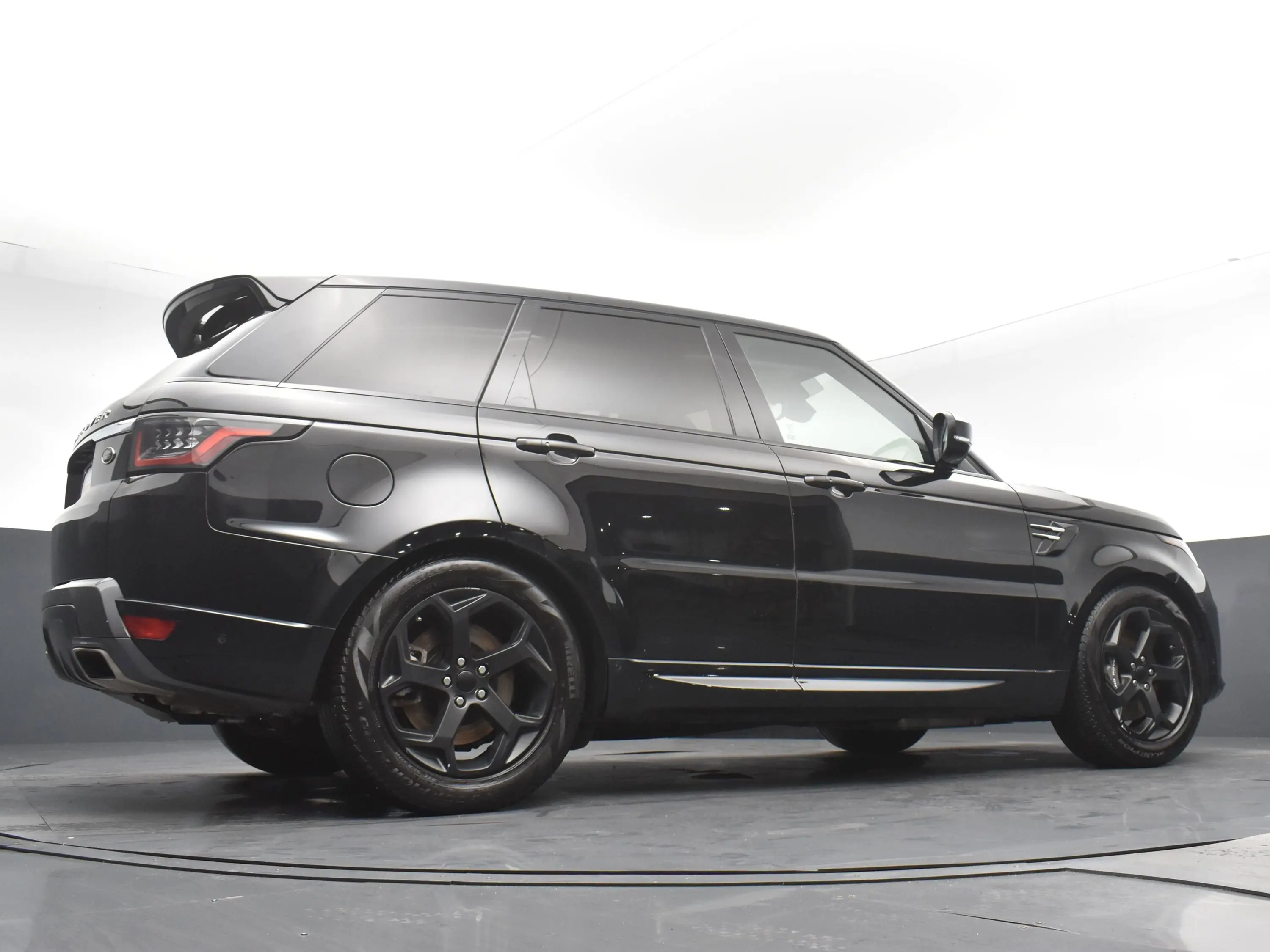 2020 Land Rover Range Rover Sport HSE photo 25