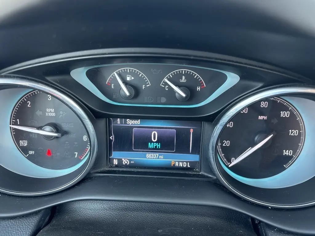 2018 Buick Envision Essence photo 12
