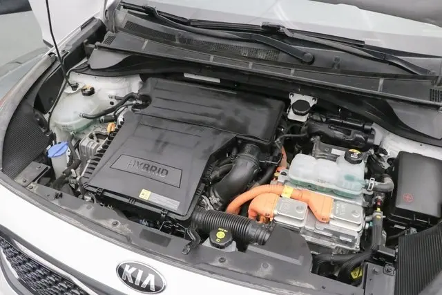2019 Kia Niro EX Touring S photo 31