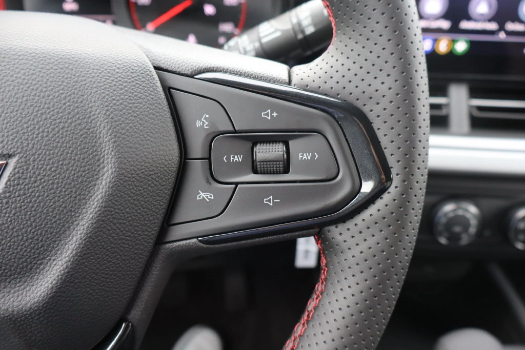2026 Chevrolet Trax RS - Photo 9