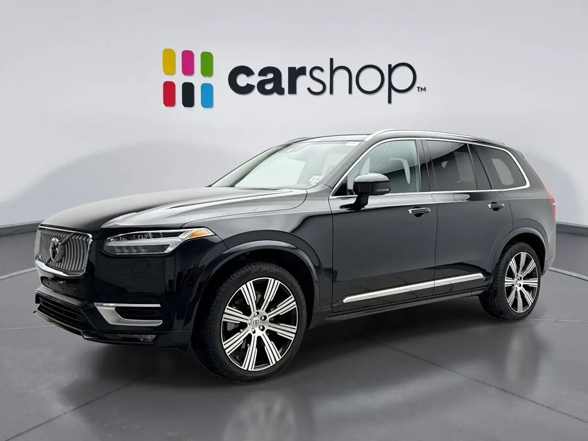 2022 Volvo XC90 Inscription's photo