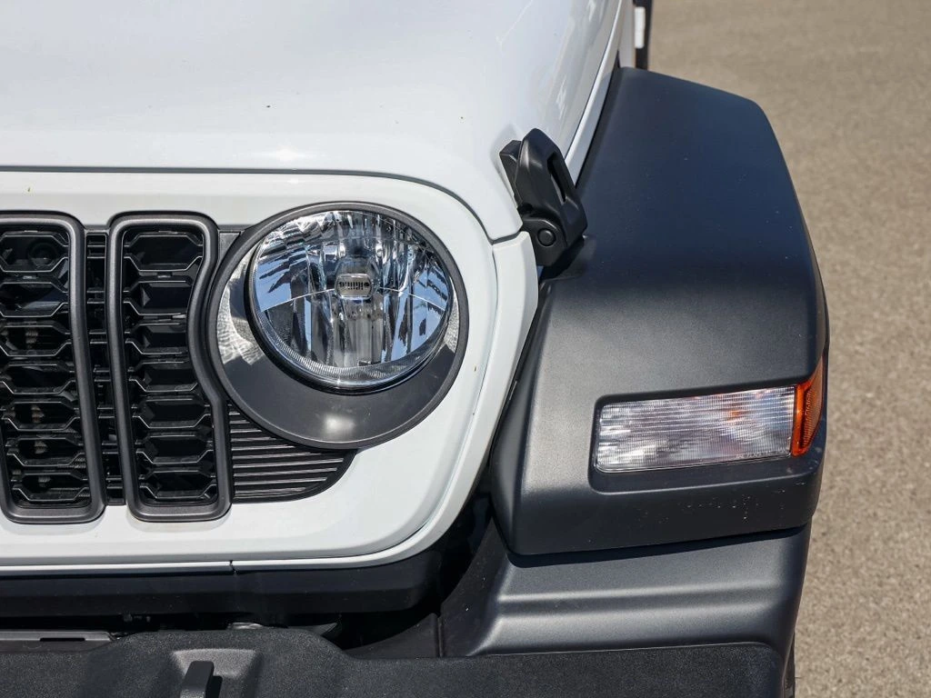 2026 Jeep Wrangler 4-Door Sport - Photo 10