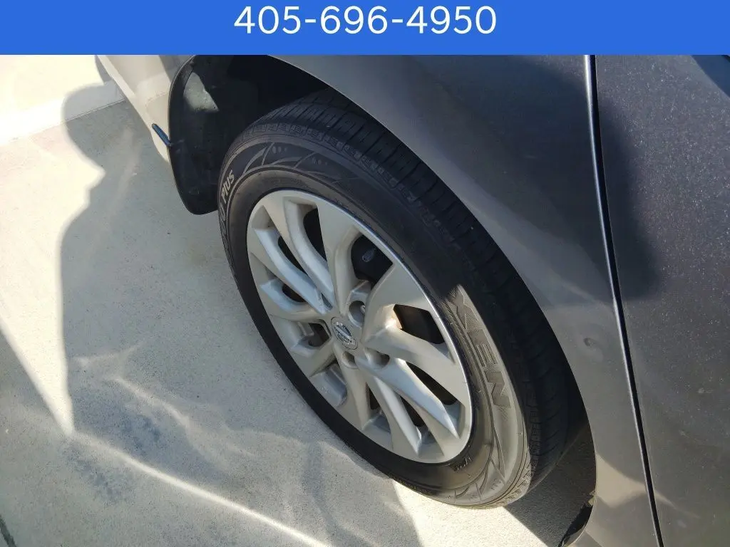 2018 Nissan Sentra SV photo 10
