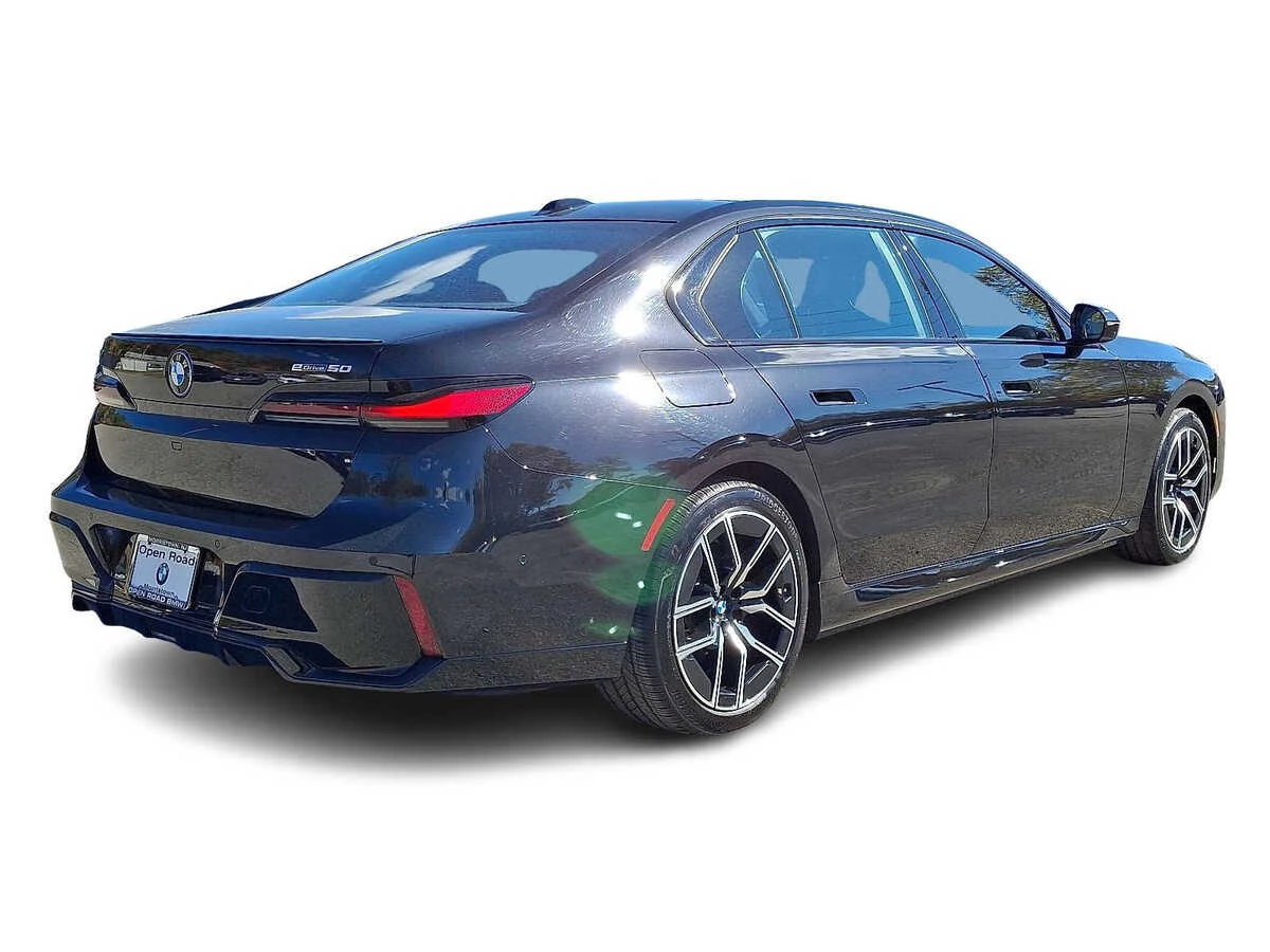 2024 BMW i7 Base - Photo 6
