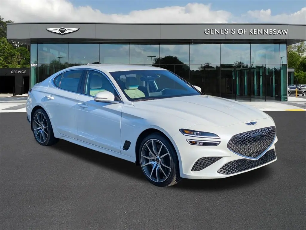 2025 GENESIS G70 Standard's photo