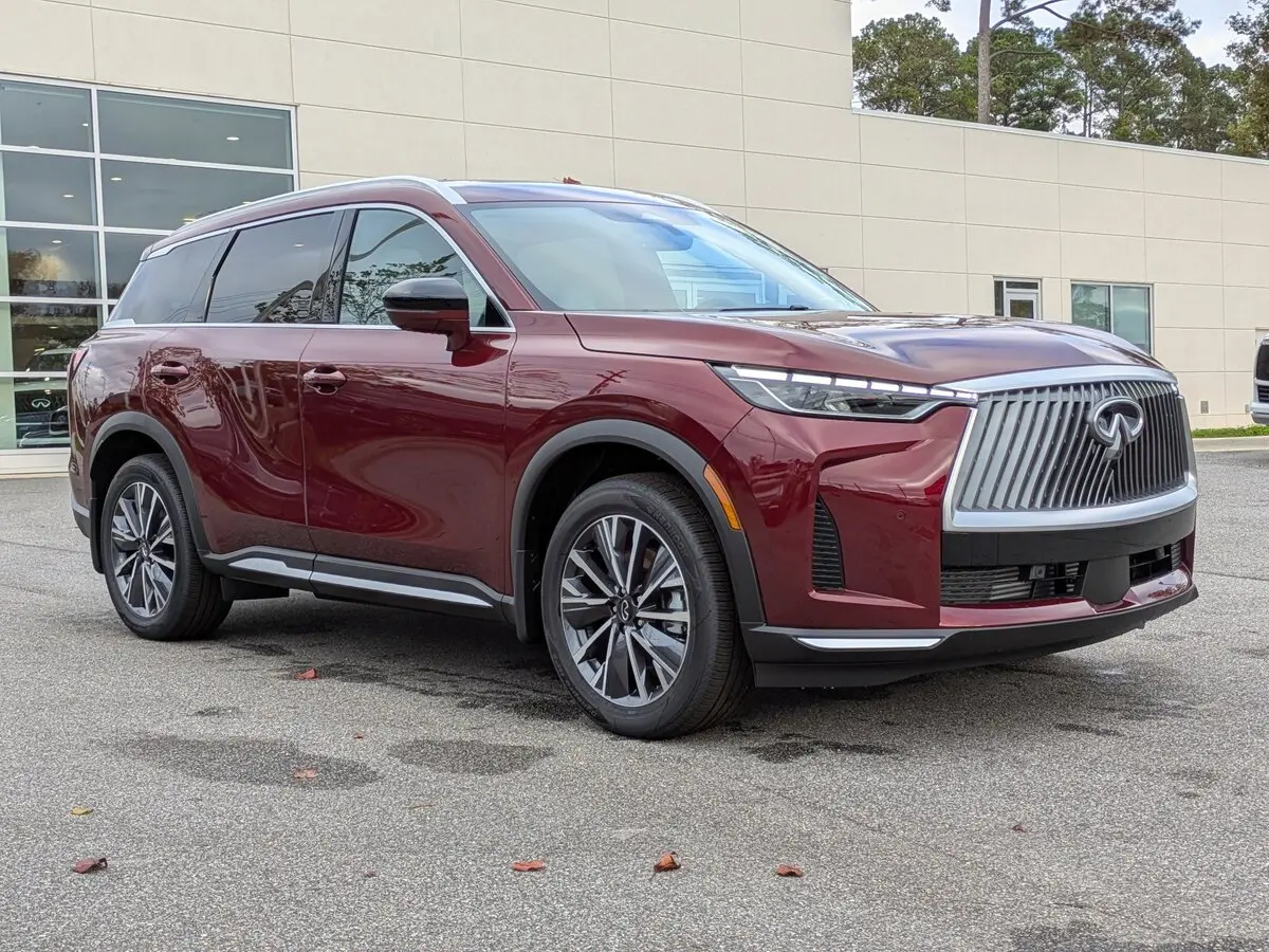 2026 INFINITI QX60 LUXE's photo