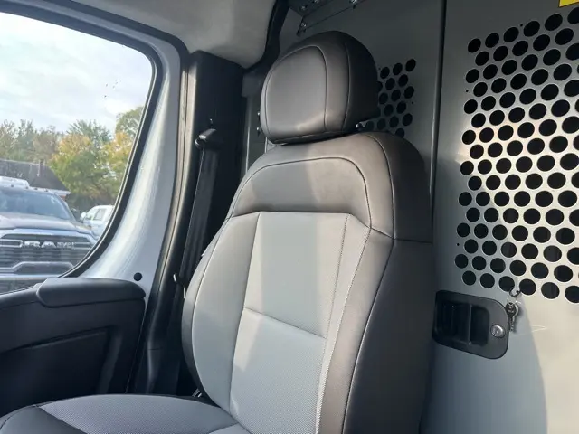 2025 Ram ProMaster 2500 photo 7