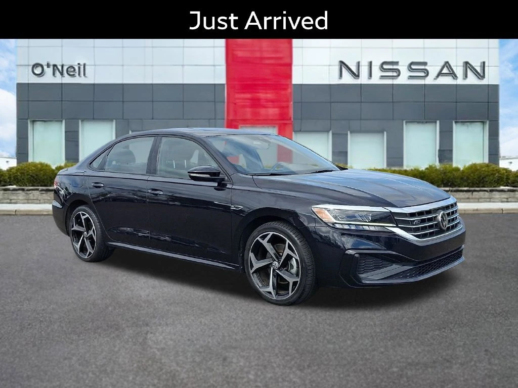 2021 Volkswagen Passat 2.0T R-Line