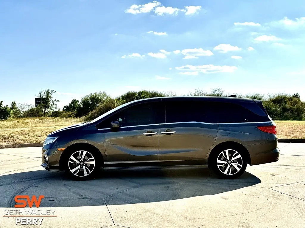 2018 Honda Odyssey Elite photo 4