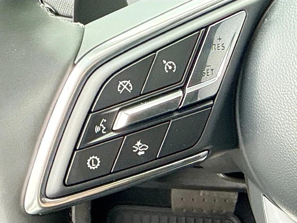 2026 Buick Enclave Preferred - Photo 10