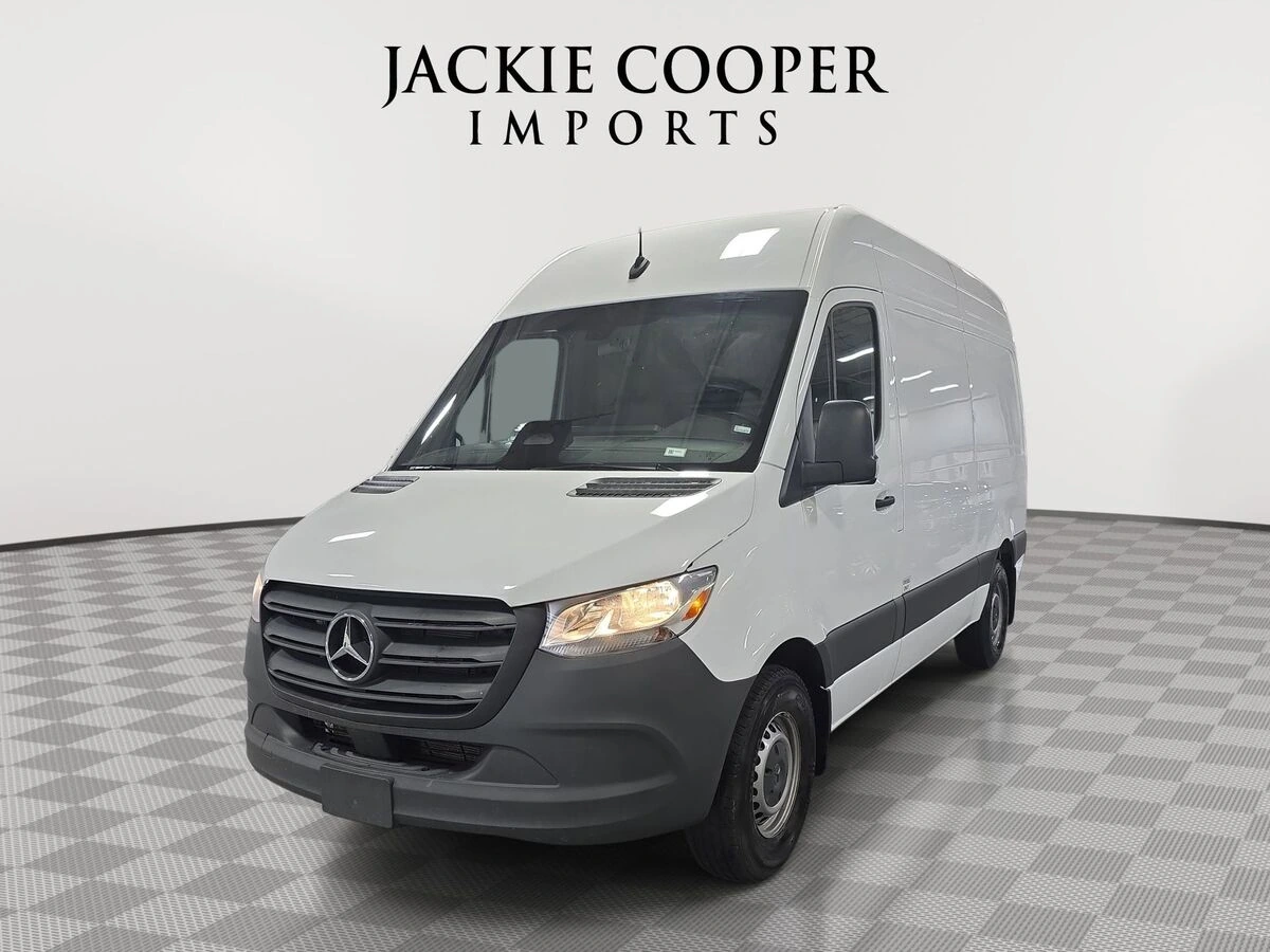 2025 Mercedes-Benz Sprinter 2500 144 WB's photo